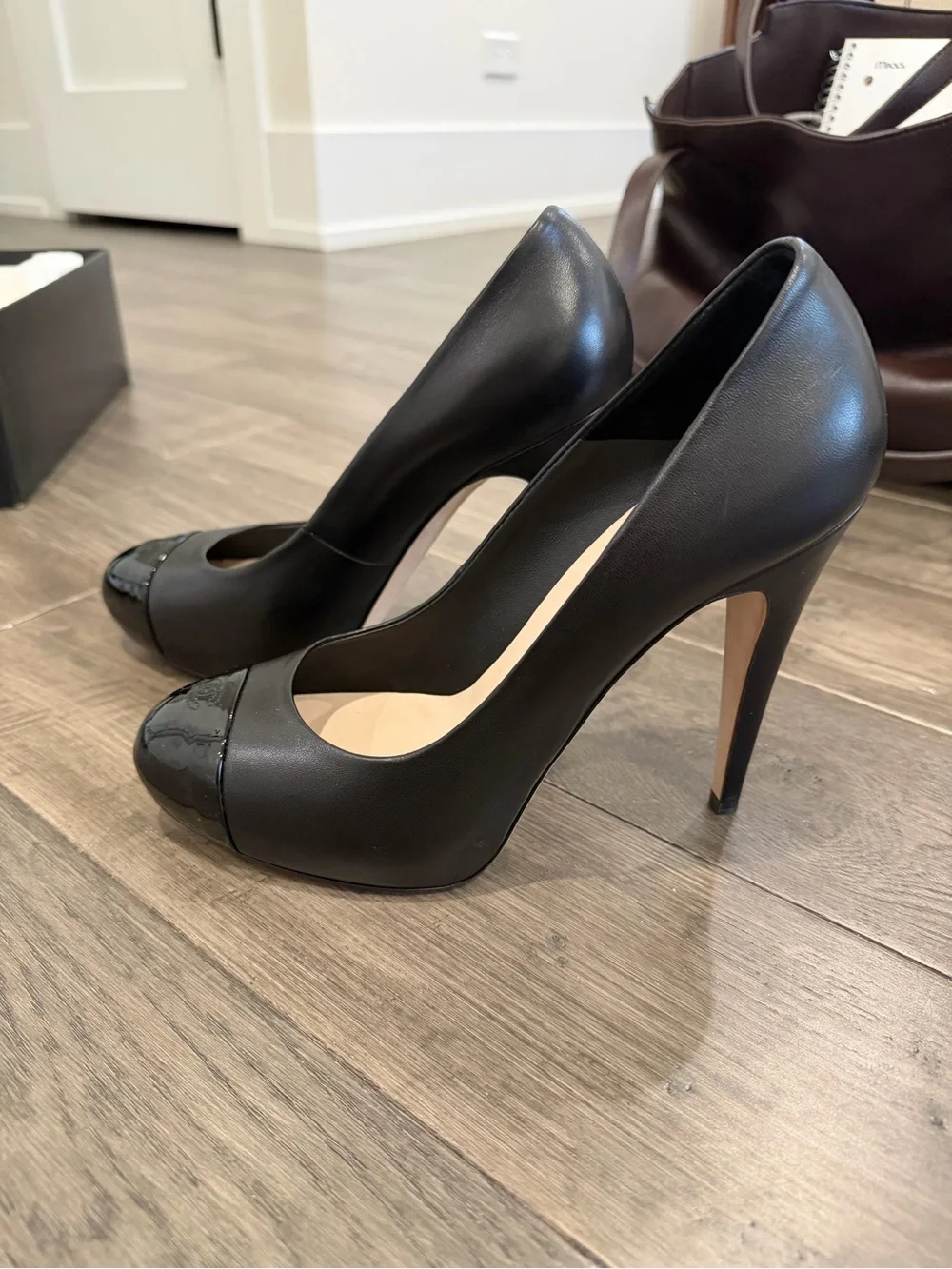 Authentic CHANEL Black Leather Pump